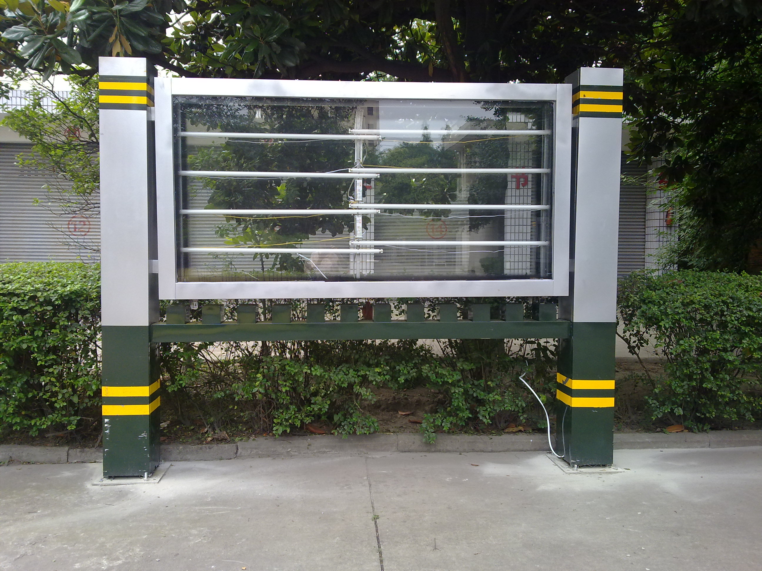 四川省武警總隊部隊營區(qū)文化宣傳欄項目完成